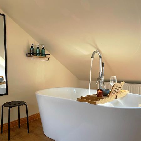 Mini-Studio By Hnfc Stays South Shields Extérieur photo